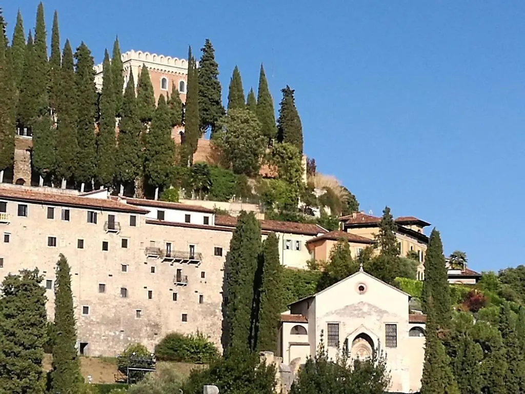 Affittacamere Hotel La Siesta Villafranca di Verona